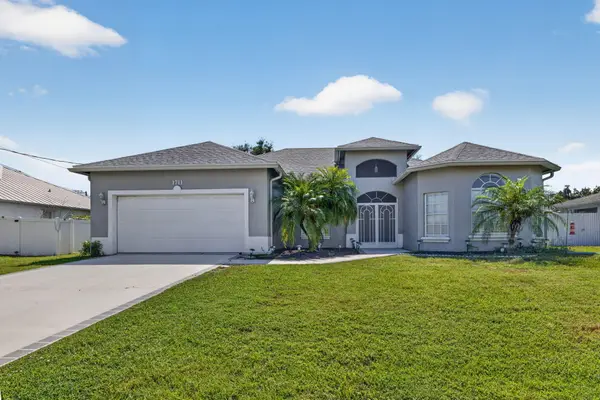 1711 SE Fairfield Street, Port St Lucie, FL 34983