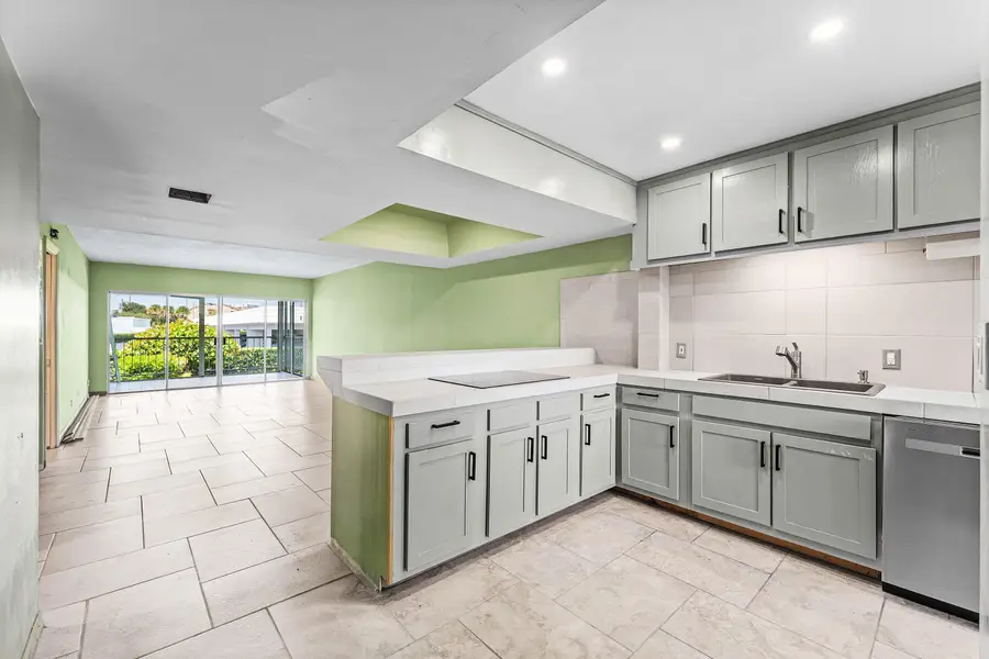 155 Yacht Club Drive #101, North Palm Beach, FL 33408 - #3
