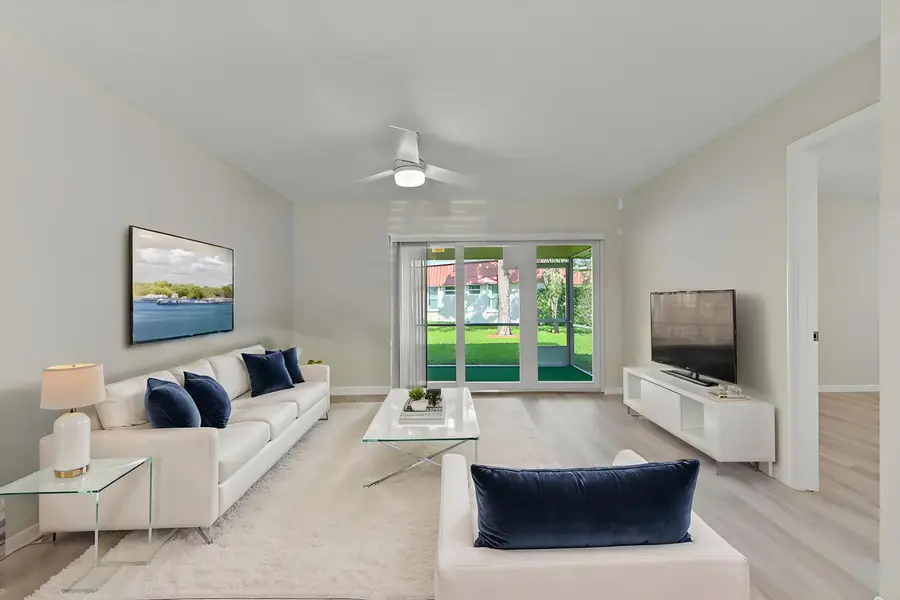 812 Salem Lane, Lake Worth, FL 33467 - #2
