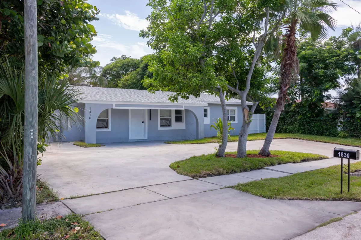 1830 NE 2nd Lane Ne, Boynton Beach, FL 33435 - #1