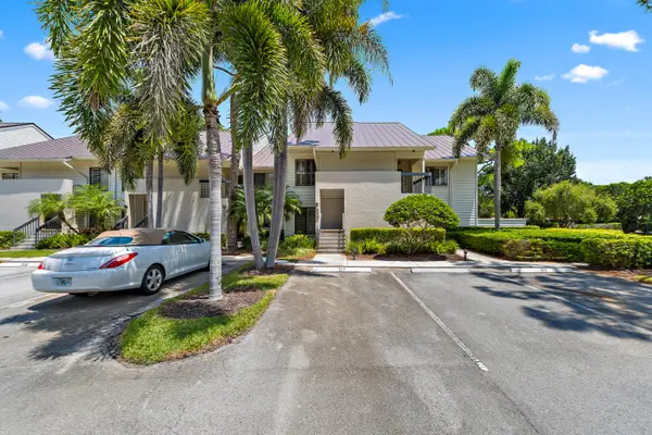 6433 SE Brandywine Court #Unit 217, Stuart, FL 34997