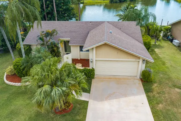 217 Parkwood Drive S, Royal Palm Beach, FL 33411