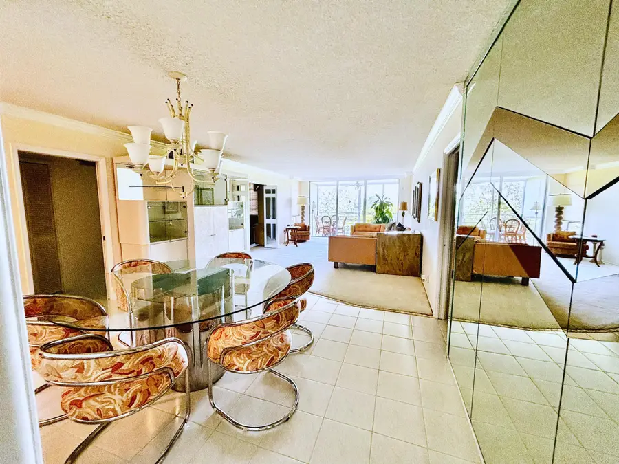 3930 Oaks Clubhouse Drive #506, Pompano Beach, FL 33069 - #3