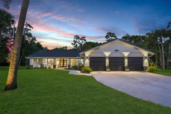 12709 Quercus Lane, Wellington, FL 33414