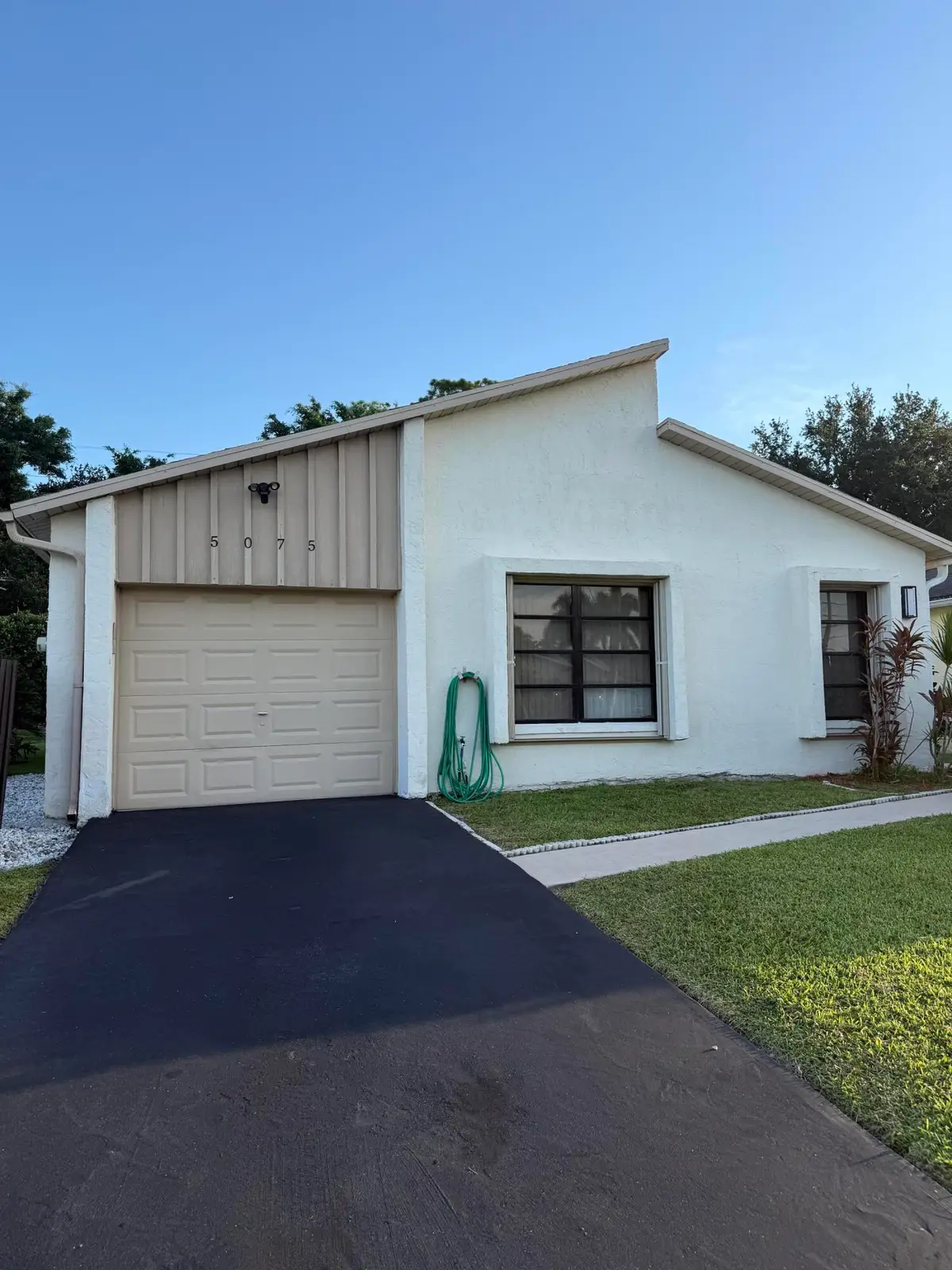 5075 Mirror Lakes Boulevard, Boynton Beach, FL 33472 - #1