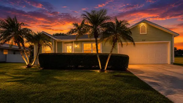 244 SW Ridgecrest Drive, Port St Lucie, FL 34953