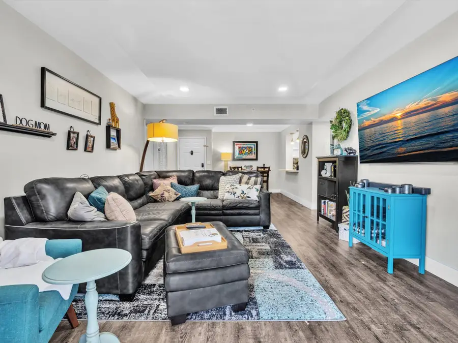 2721 Ocean Club Boulevard #104, Hollywood, FL 33019 - #2