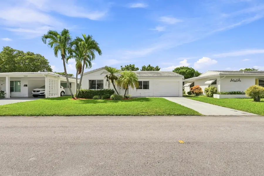 7104 NW 70th Court, Tamarac, FL 33321 - #2