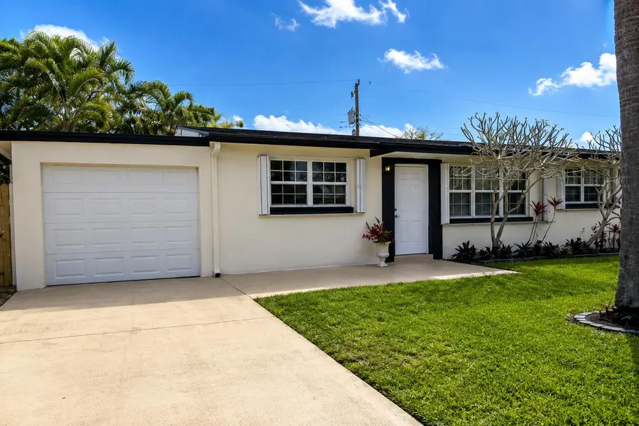 4344 S Mary Circle, Palm Beach Gardens, FL 33410 - #2