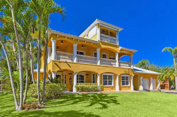 8073 S Indian River Drive, Fort Pierce, FL 34982