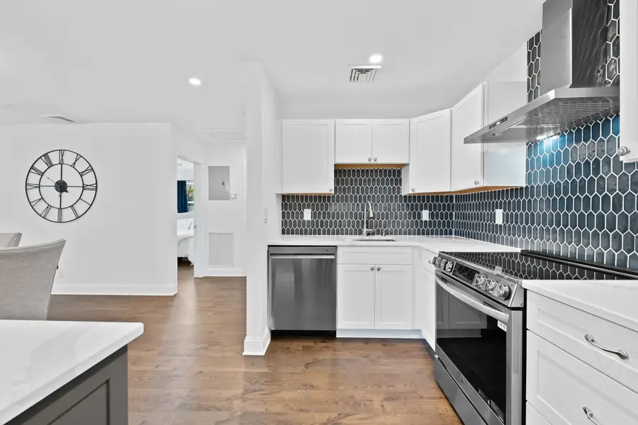 238 SW 10th Avenue, Delray Beach, FL 33444 - #2