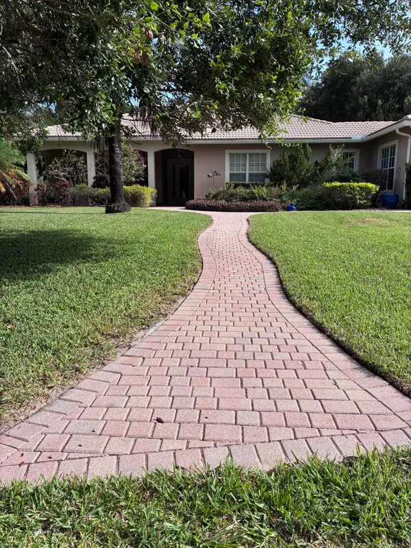 6937 Monmouth Road, West Palm Beach, FL 33413