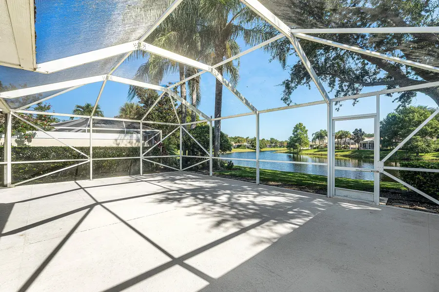 693 Hudson Bay Drive, Palm Beach Gardens, FL 33410 - #2