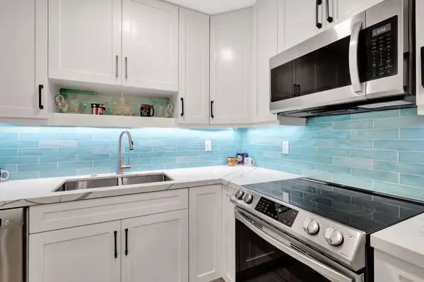 10164 S 45th Way S, Boynton Beach, FL 33436