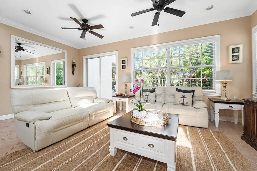 1044 Vintner Boulevard, Palm Beach Gardens, FL 33410 - #3