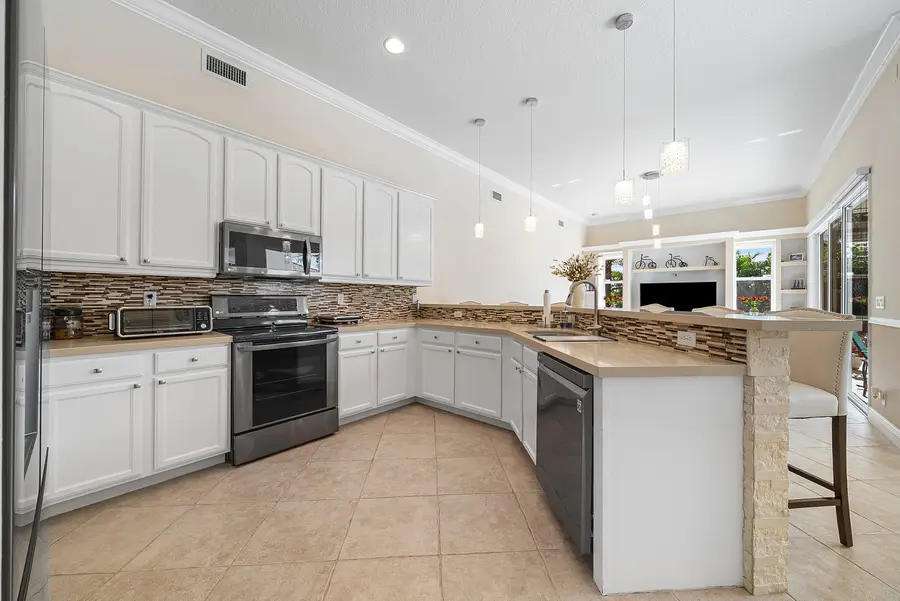 198 Cypress Trace, Royal Palm Beach, FL 33411 - #3
