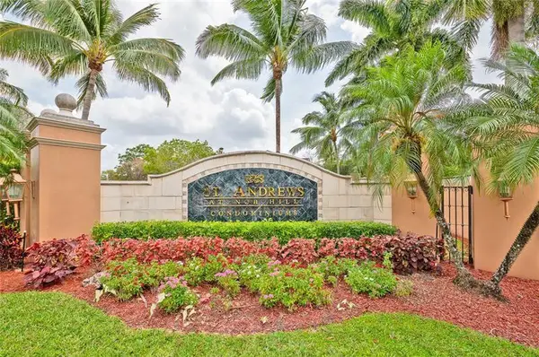 8020 N Nob Hill Road #206, Tamarac, FL 33321