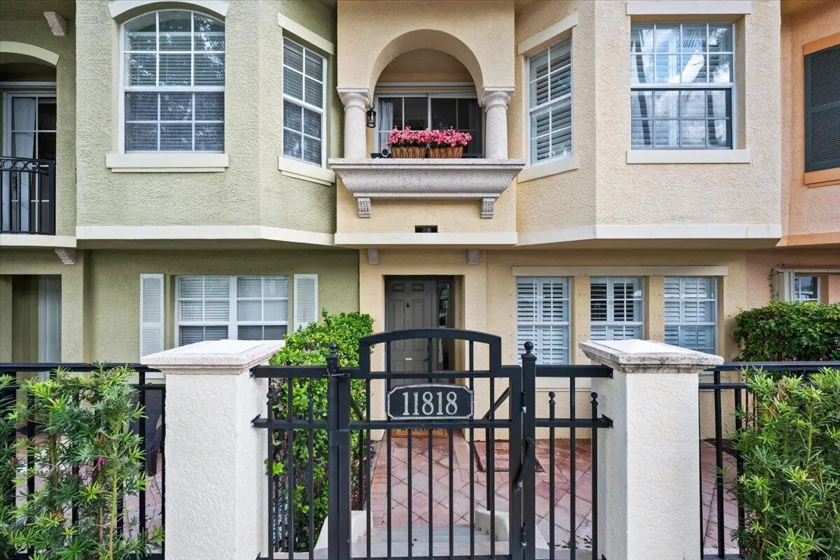 11818 Valencia Gardens Avenue, Palm Beach Gardens, FL 33410 - #1
