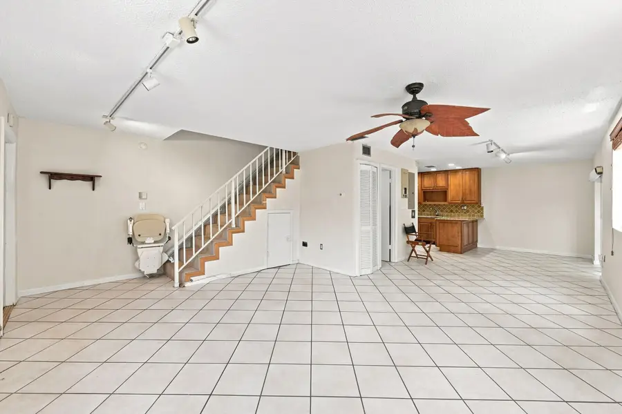 3203 Mcdonald Street #3203, Miami, FL 33133 - #2