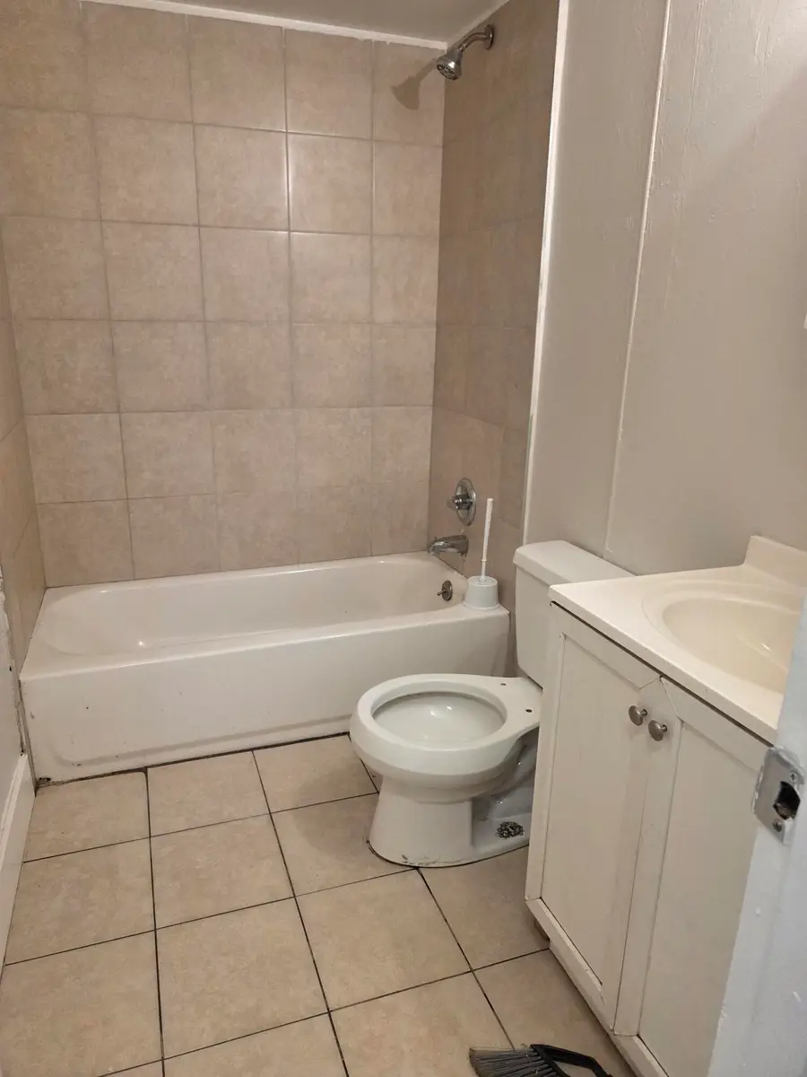215 S Florida Avenue, Avon Park, FL 33825 - #2