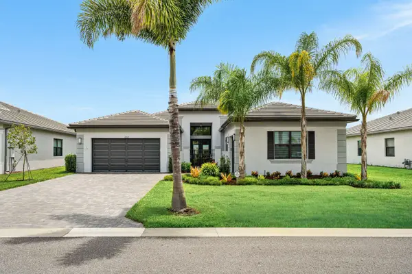12225 SW Saltwater Drive, Port St Lucie, FL 34987