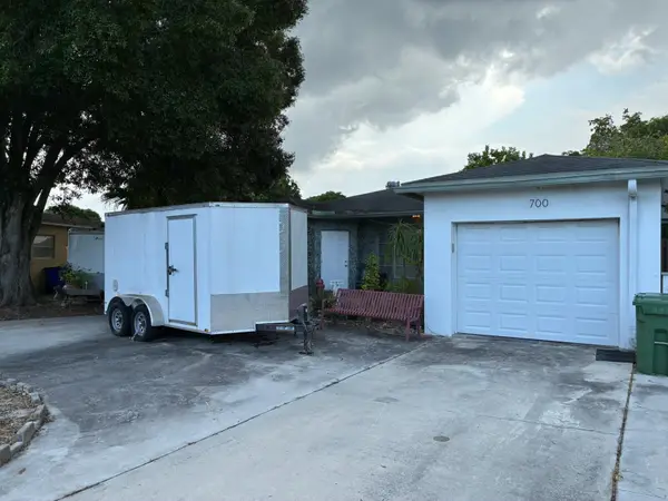 700 SW 50th Avenue, Margate, FL 33068