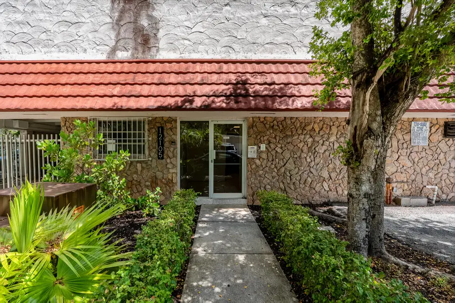 12105 NE 11th Place #103, North Miami, FL 33161 - #3