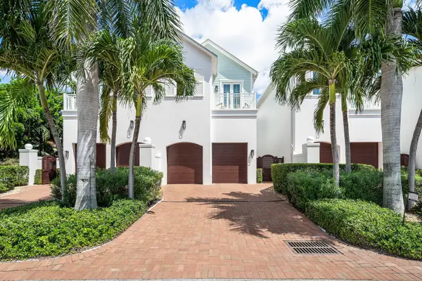 5 Adams Road, Ocean Ridge, FL 33435