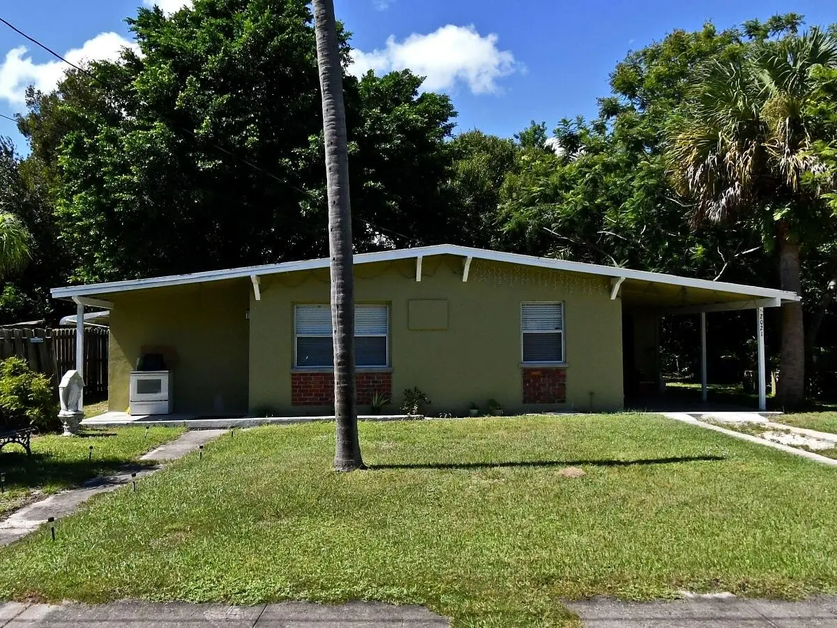 2021 Hills Court, Fort Pierce, FL 34950 - #1