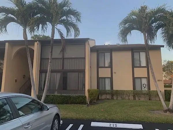 801 Sky Pine Way #D2, Greenacres, FL 33415
