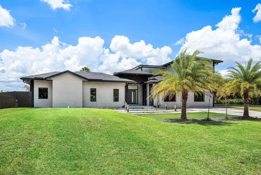 641 Marshall Road, West Palm Beach, FL 33413 - #2