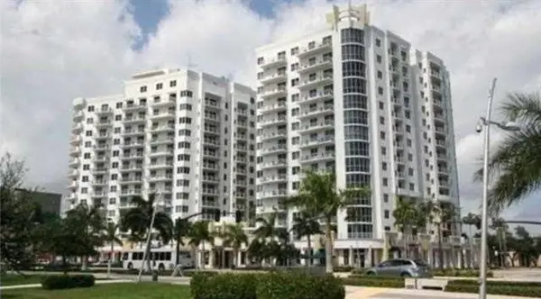 1830 Radius Drive #720, Hollywood, FL 33020