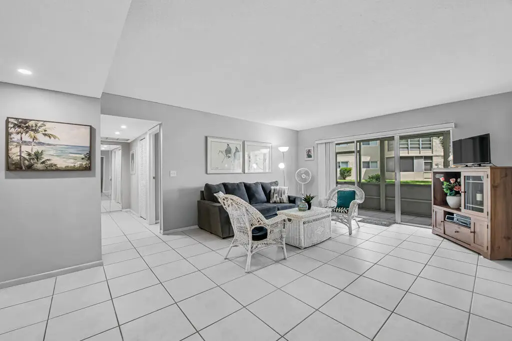 752 Lori Drive #217, Palm Springs, FL 33461 - #1