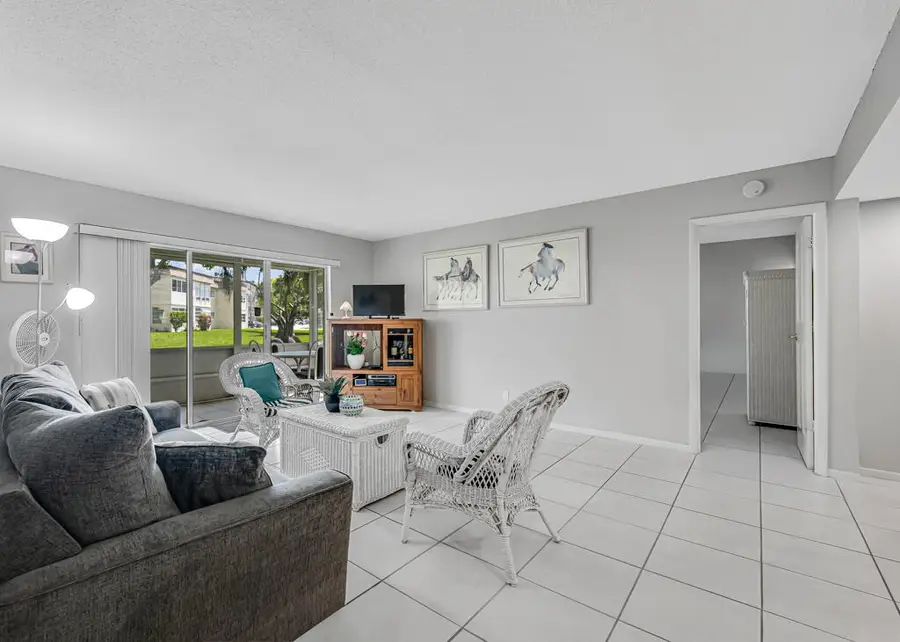 752 Lori Drive #217, Palm Springs, FL 33461 - #2