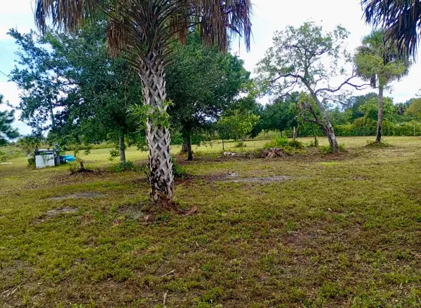 15313 NW 310th Street N, Okeechobee, FL 34972