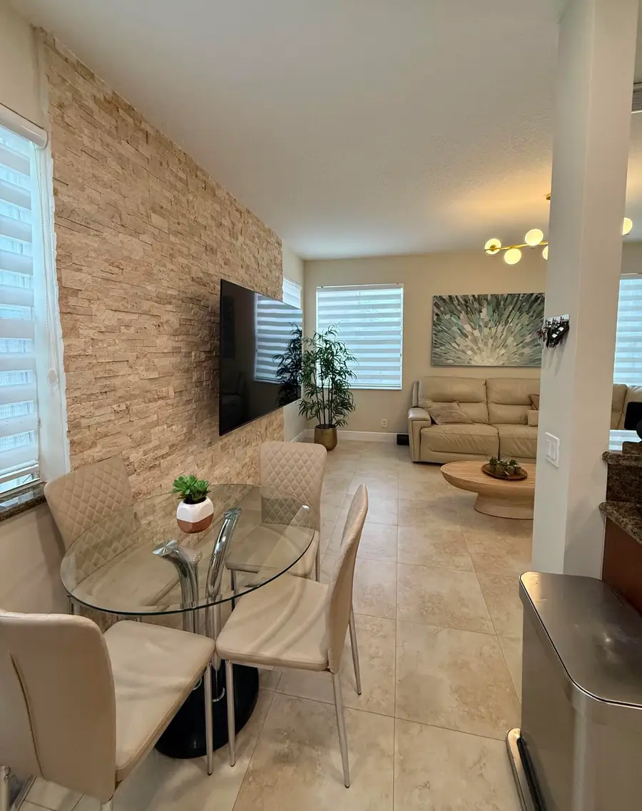 844 Falling Water Road, Weston, FL 33326 - #3