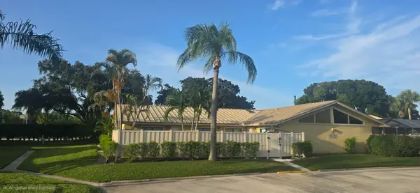 5799 Golden Eagle Circle, Palm Beach Gardens, FL 33418