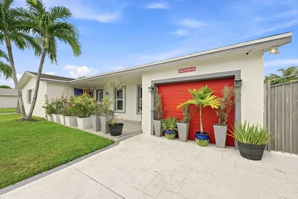 16820 SW 108th Avenue, Miami, FL 33157