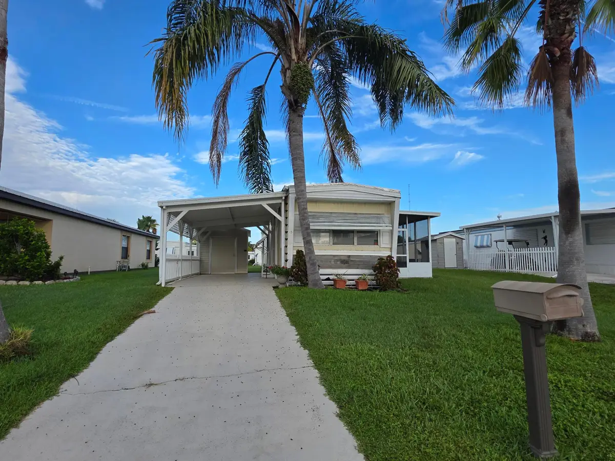15 Grande Vista Way, Port Saint Lucie, FL 34952 - #1