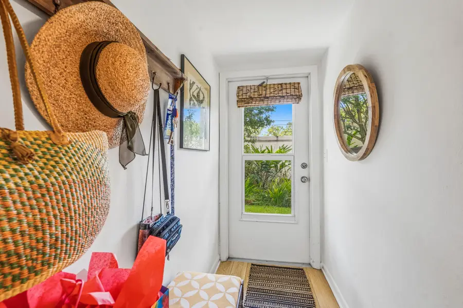 677 Royal Palm Boulevard #7, Vero Beach, FL 32960 - #2