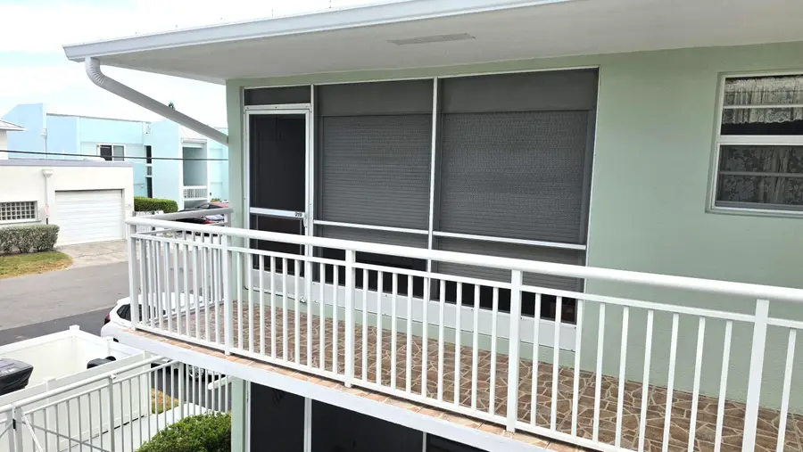 2100 NE 38th Street #219, Lighthouse Point, FL 33064 - #2