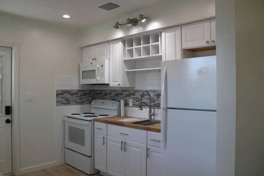47 SE 12th Street, Dania Beach, FL 33004 - #2