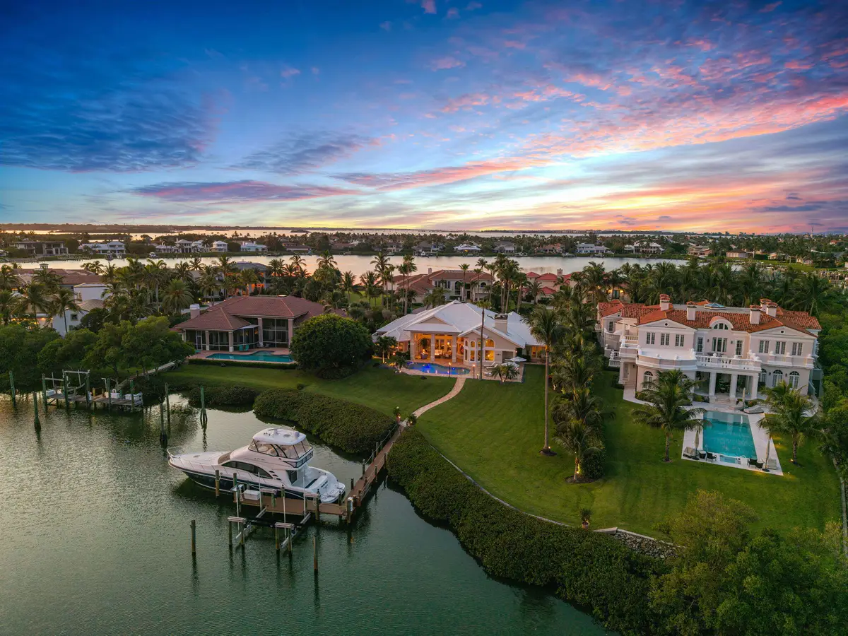 6854 SE Isle Way, Stuart, FL 34996 - #1