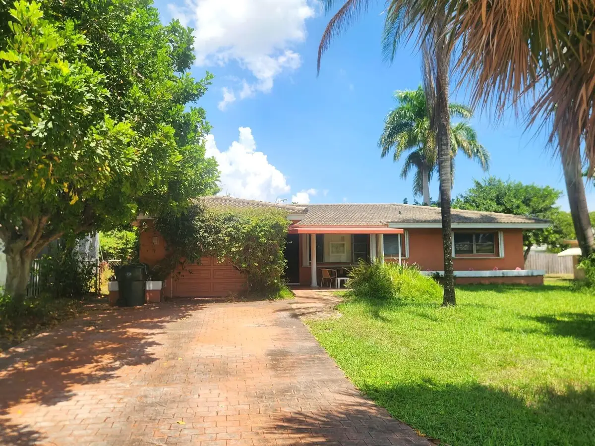425 NE 29th Street, Boca Raton, FL 33431 - #1
