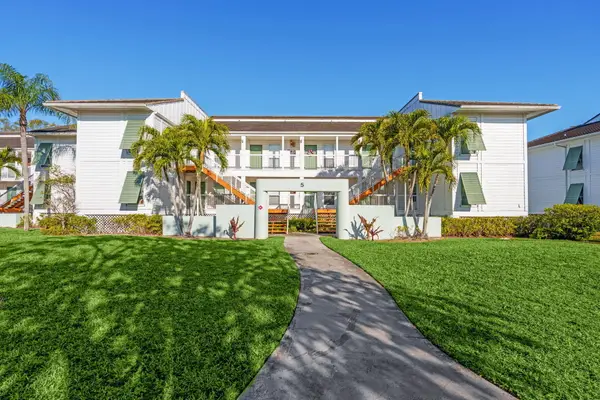 271 Cypress Point Drive, Palm Beach Gardens, FL 33418