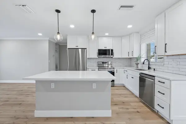 2775 NE 5th Avenue, Boca Raton, FL 33431