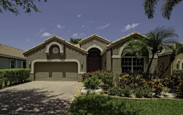 10052 Diamond Lake Drive, Boynton Beach, FL 33437
