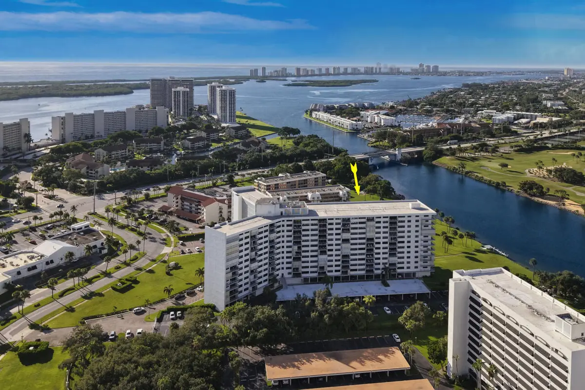 336 Golfview Road #605, North Palm Beach, FL 33408 - #1