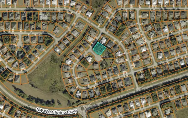6211 NW Diana Court, Port St Lucie, FL 34986