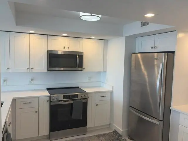 3000 E Sunrise Boulevard #17F, Fort Lauderdale, FL 33304 - #3